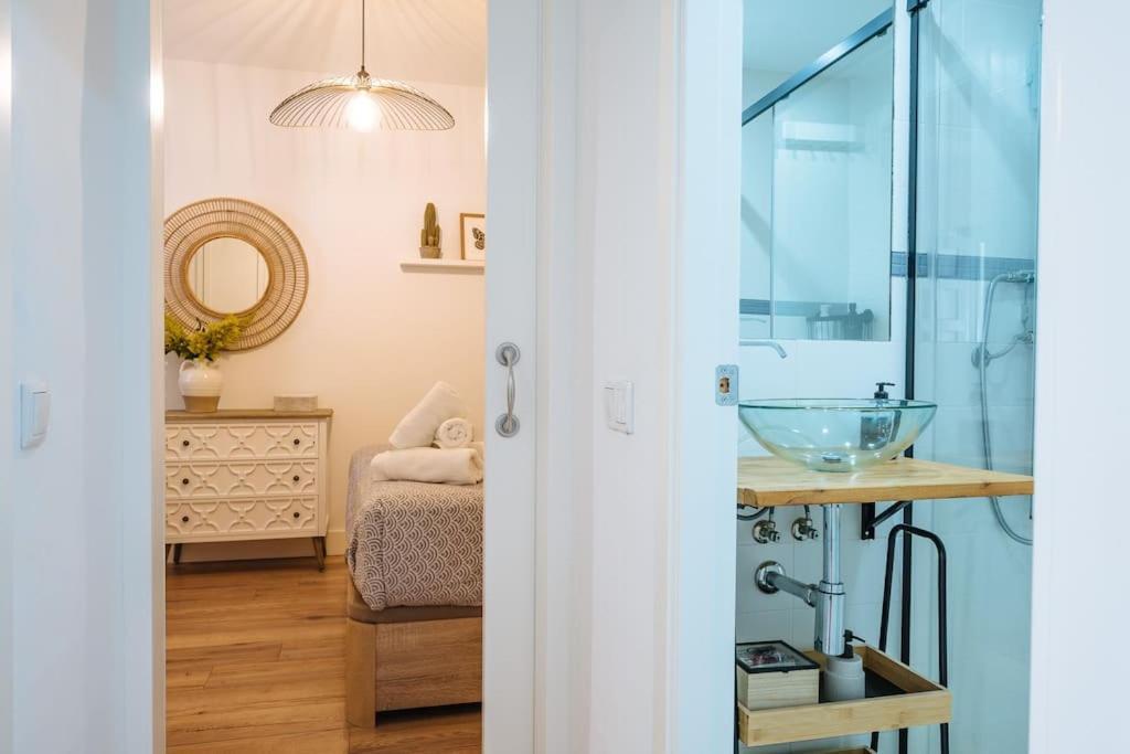 New Apartment In Traditional Building Of The XVI Century เซบีญา ภายนอก รูปภาพ